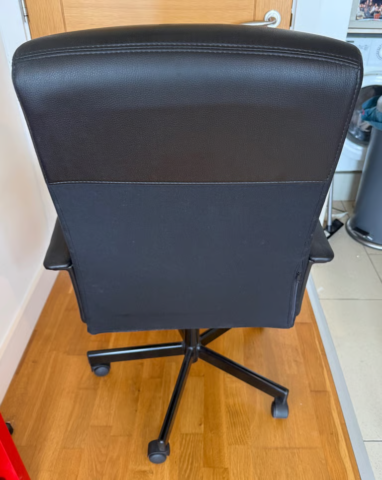 Chaise bureau pivotante