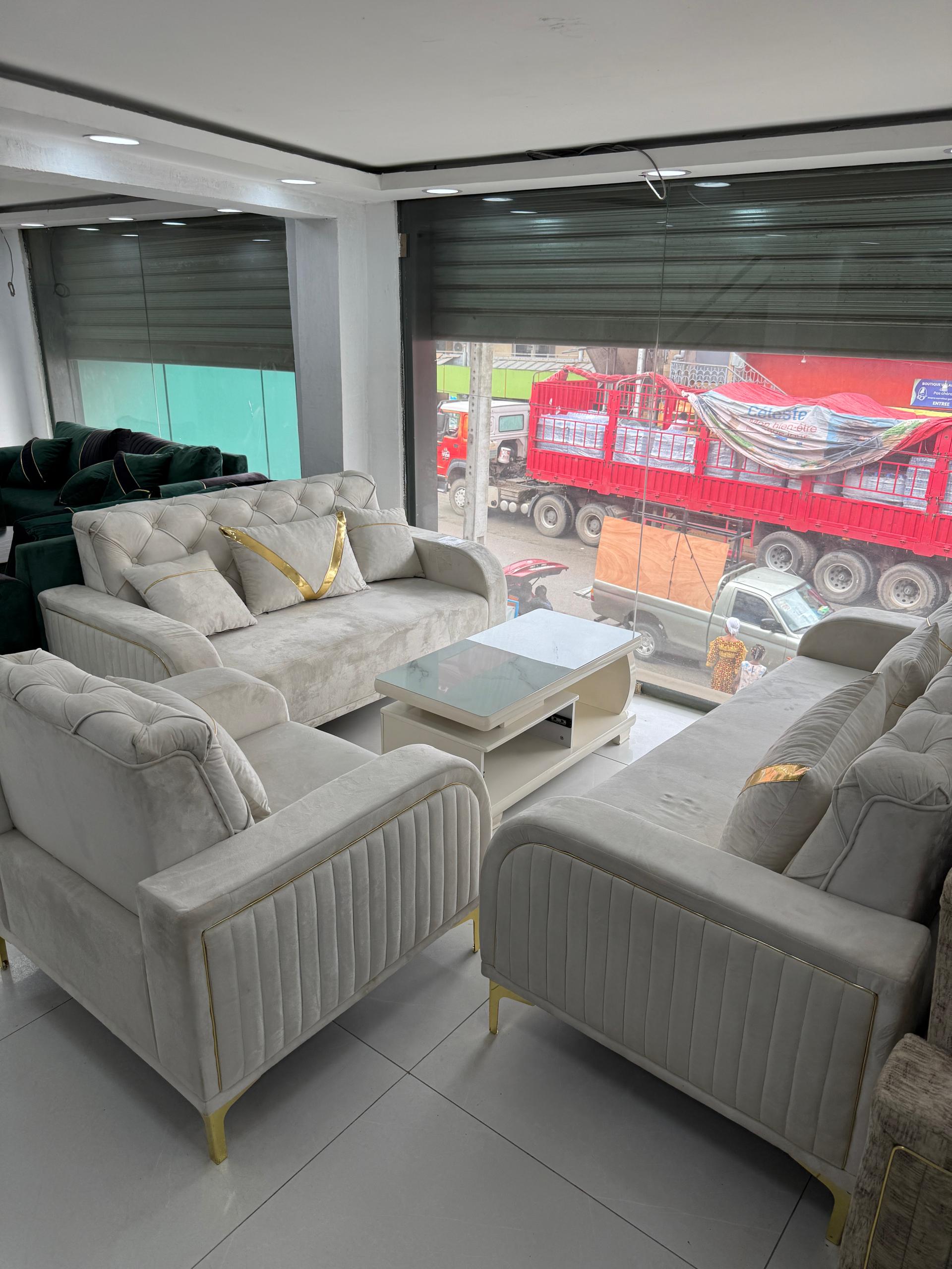 Ensemble Fauteuil 2 grands 1 petit avec table