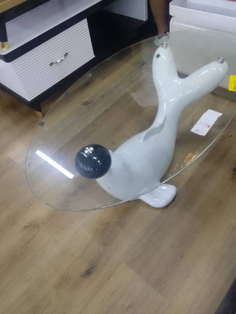 Table basse vitrée design Dauphin